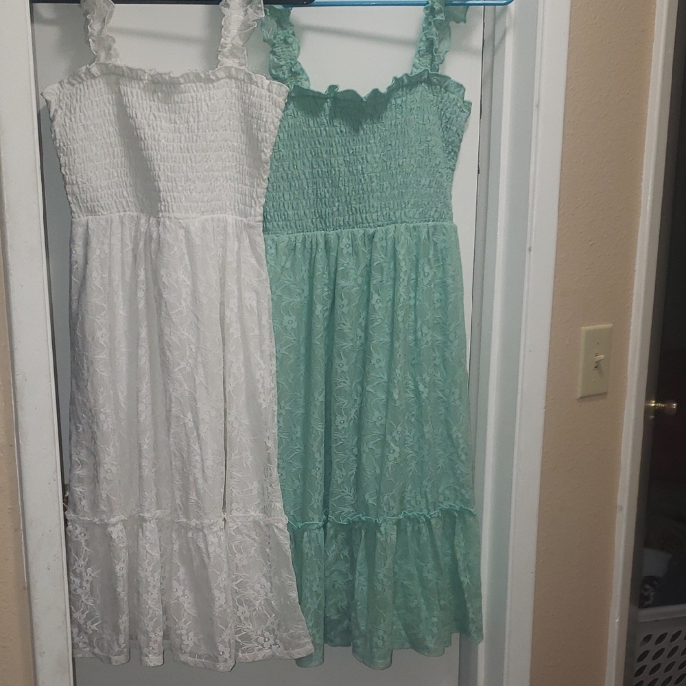 Lily Rose Ladies Lace Dresses - White and Mint Green